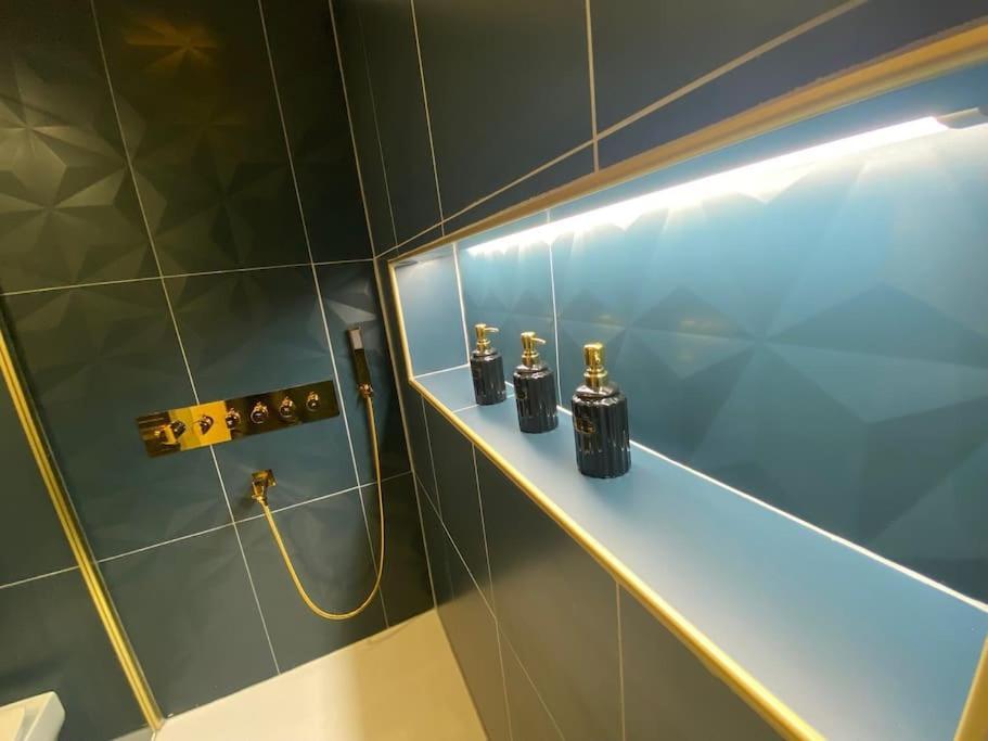 La Suite Saphir - Spa Privatif Нанси Екстериор снимка